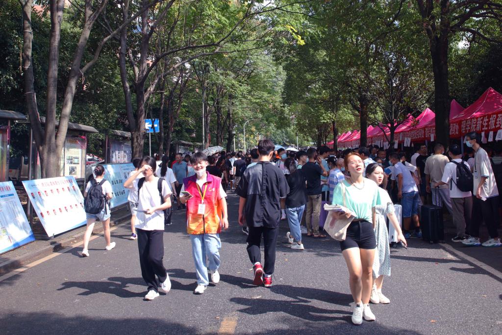 15vip太阳成集团古天乐